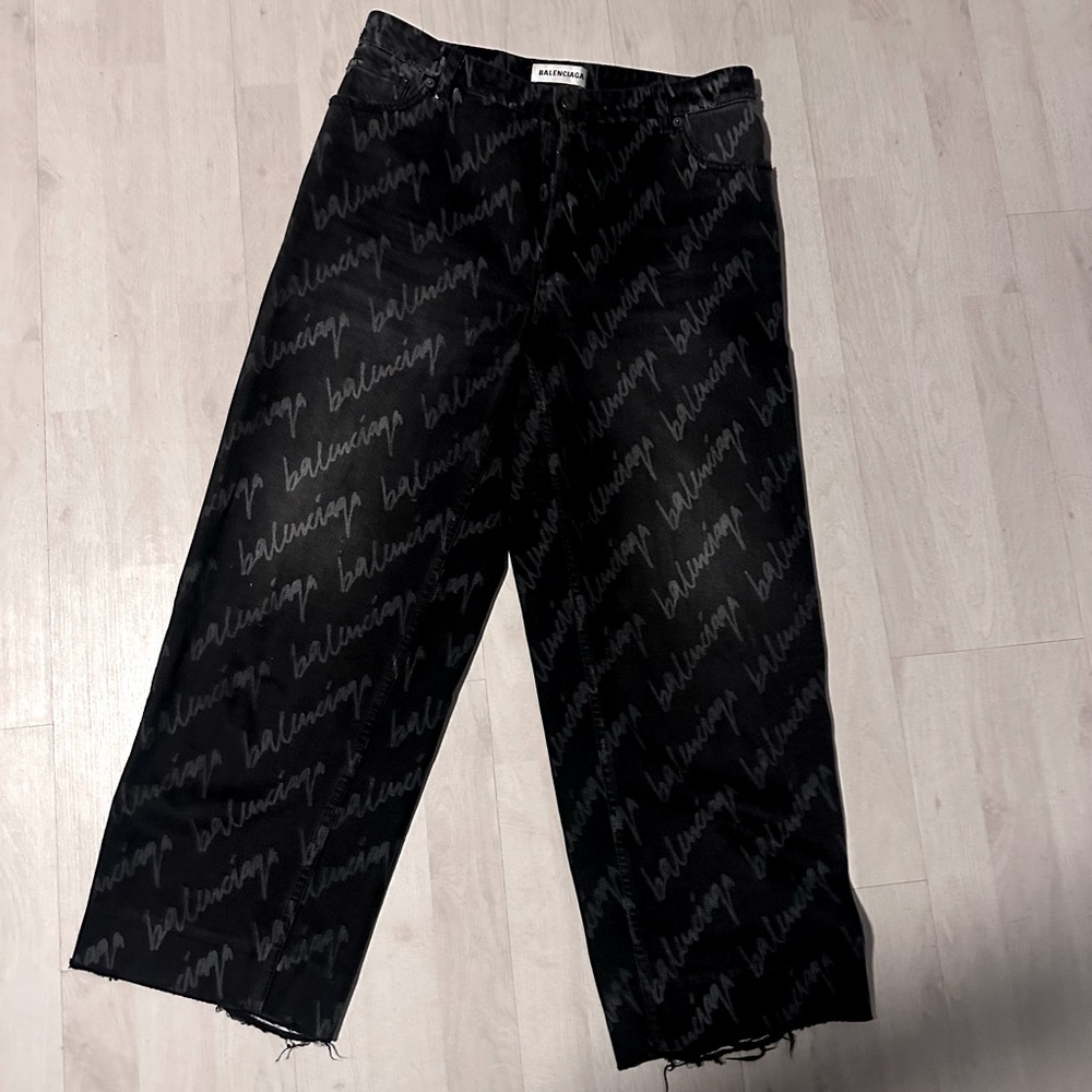 Balenciaga cropped black jeans - logo